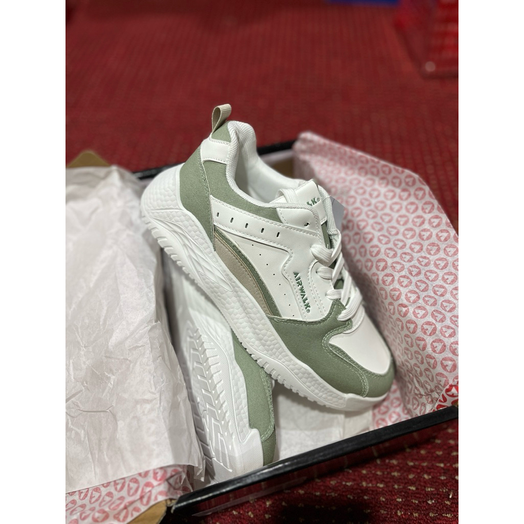Airwalk Dryden Casual Women White Green Original BNIB