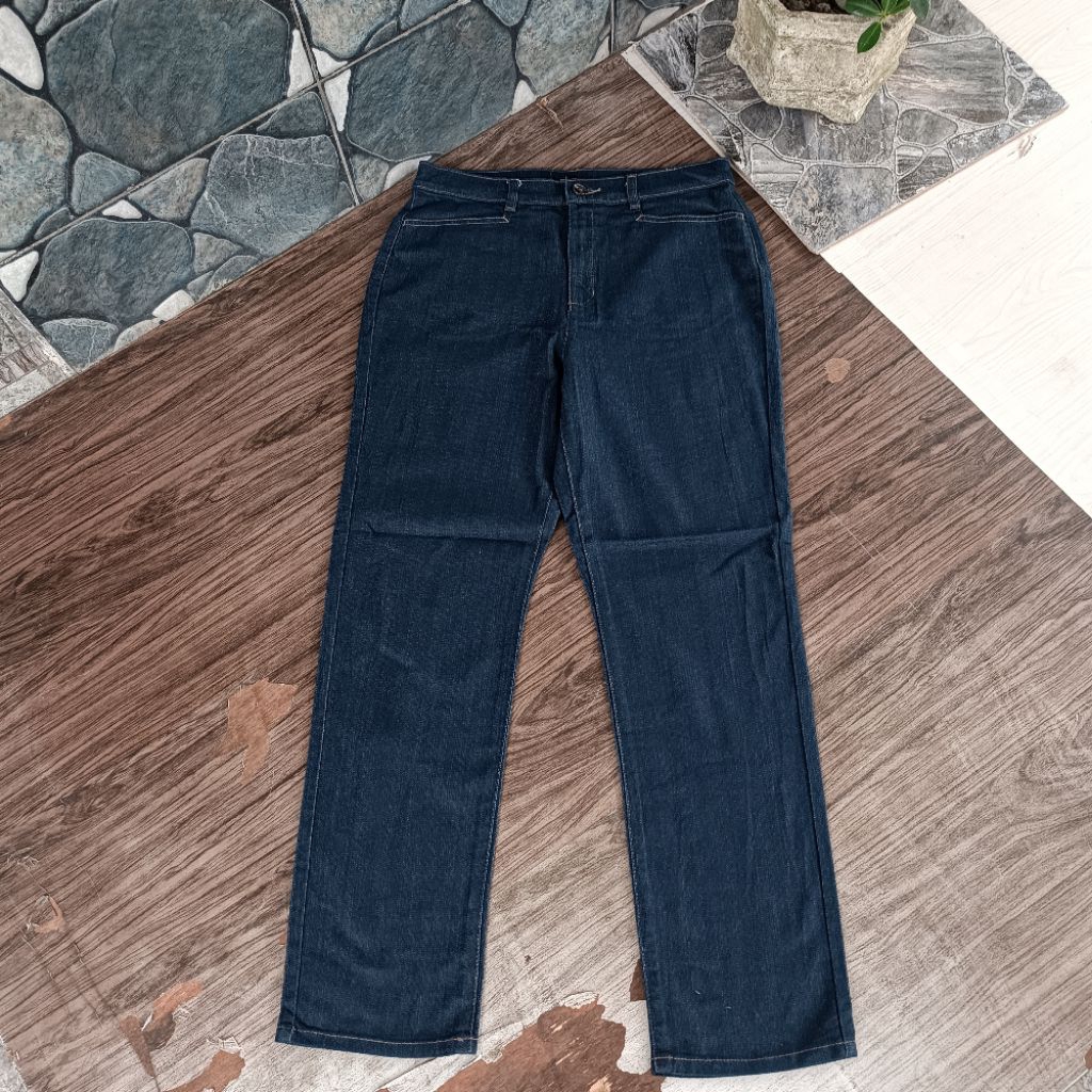 celana jeans graceful days cantikk ( sz 30 perhatikan pxl)