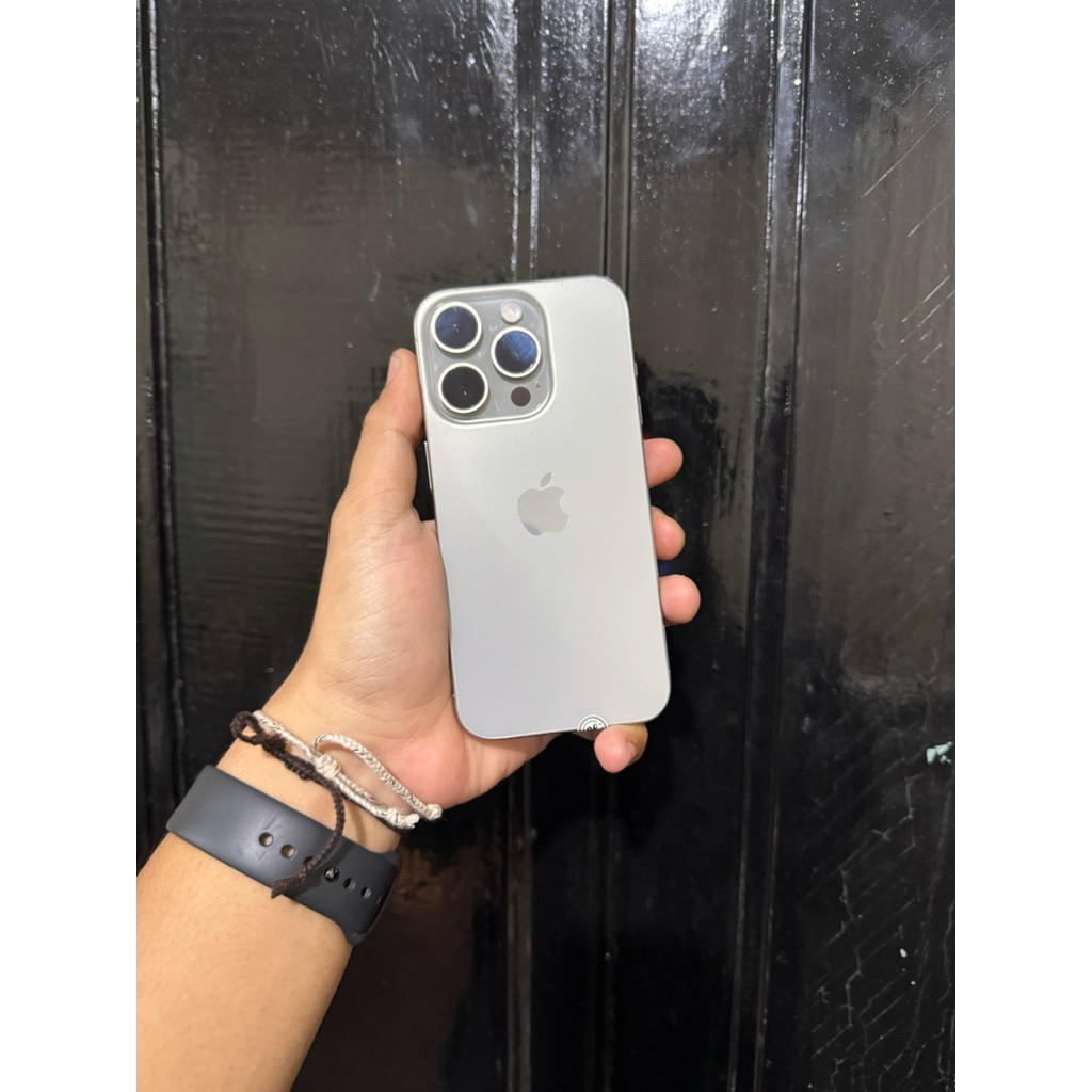 iphone 15pro 512gb second ibox like new