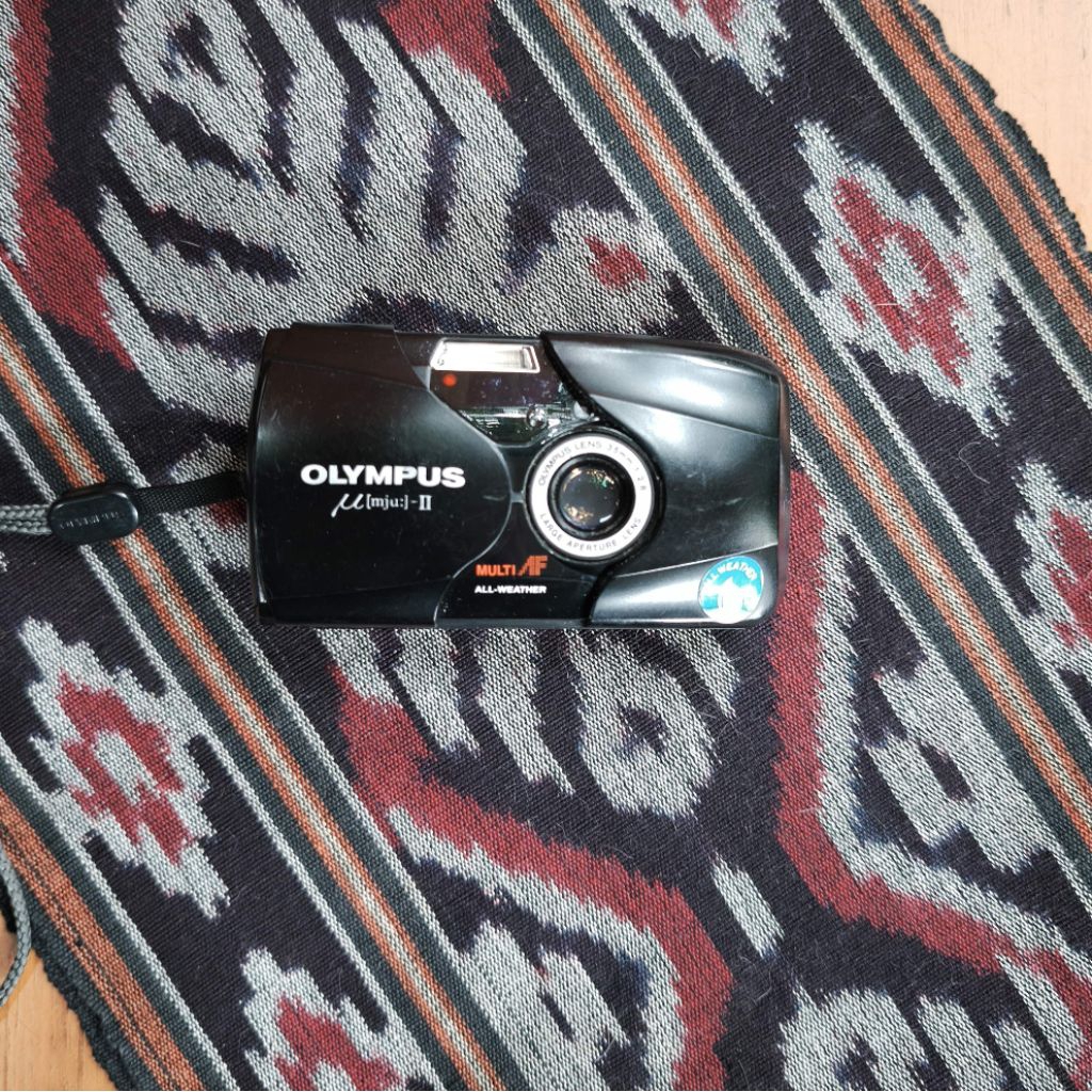 Kamera Analog Olympus MJU II