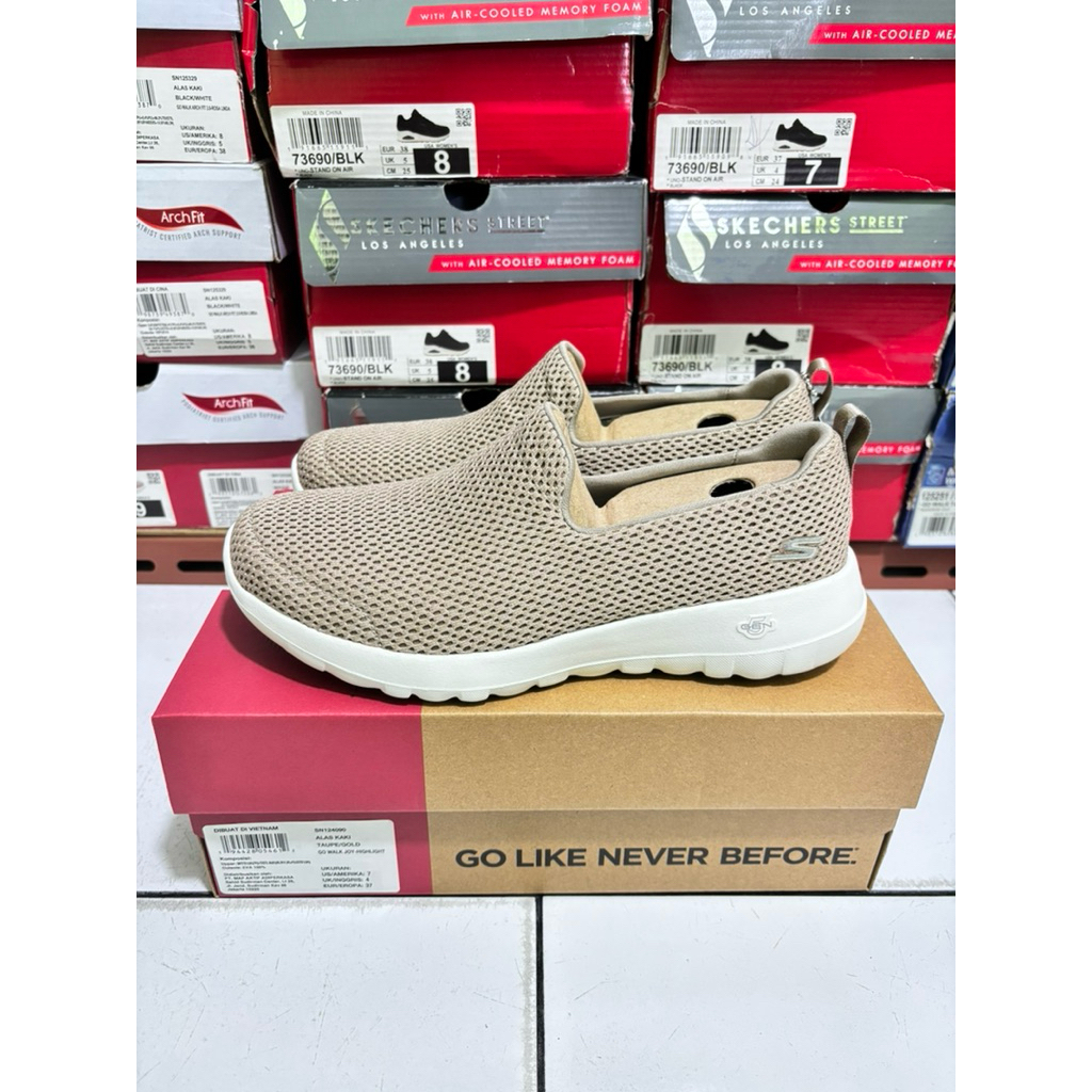 SIZE 37,38 SEPATU SKECHERS GO WALK JOY 124090TPGD TAUPE WOMAN SLIP ON ORIGINAL