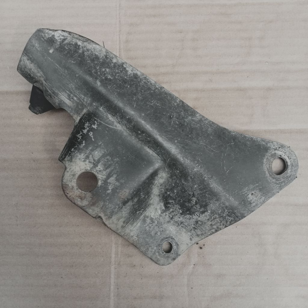 BRECET DUDUKAN KNALPOT YAMAHA VEGA R NEW ORIGINAL COPOTAN SEKEN