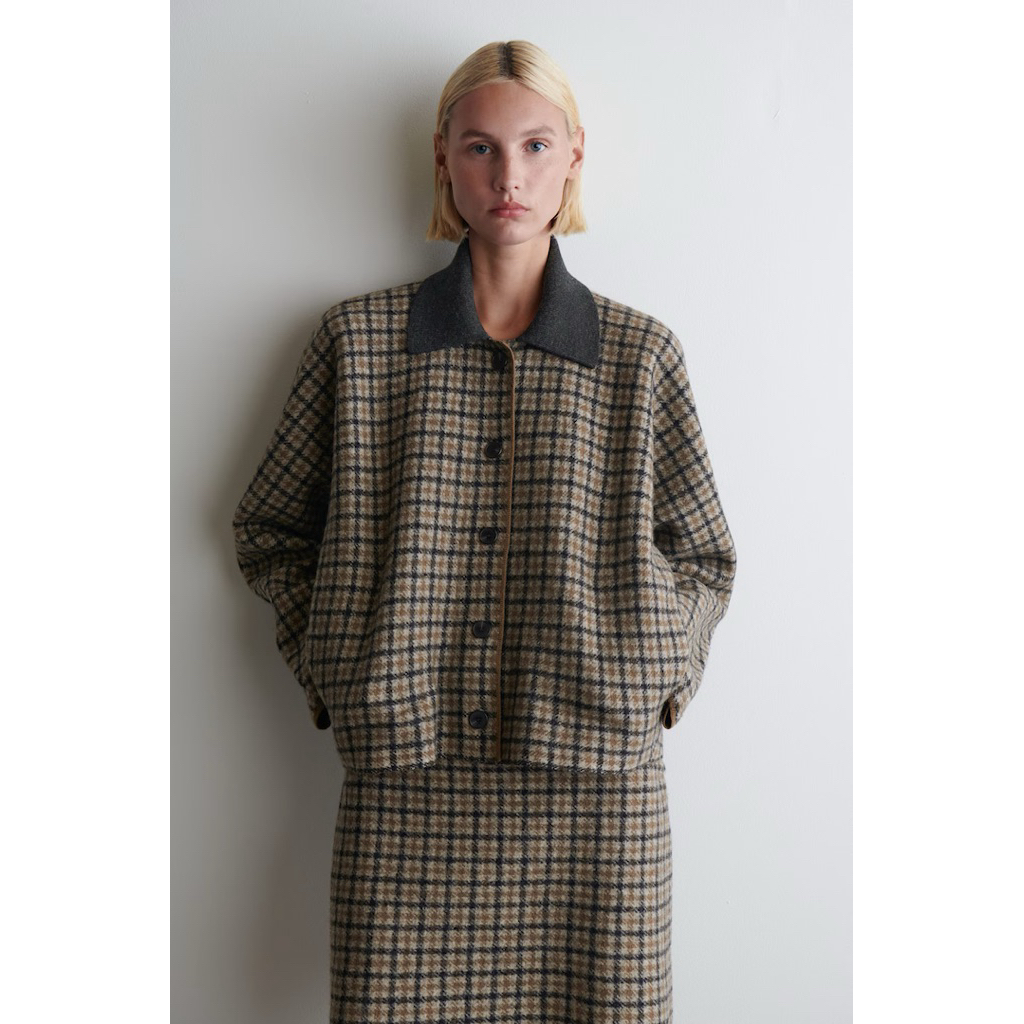 COS SCULPTED MERINO WOOL SHORT JACKET NEW