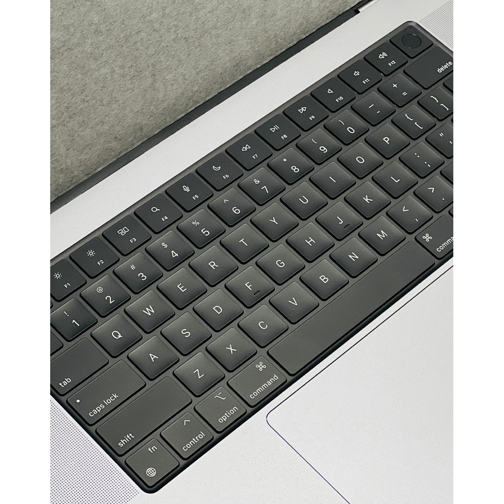 Macbook Pro M1 Pro 16inc 16/512 BNOB garansi 1thn