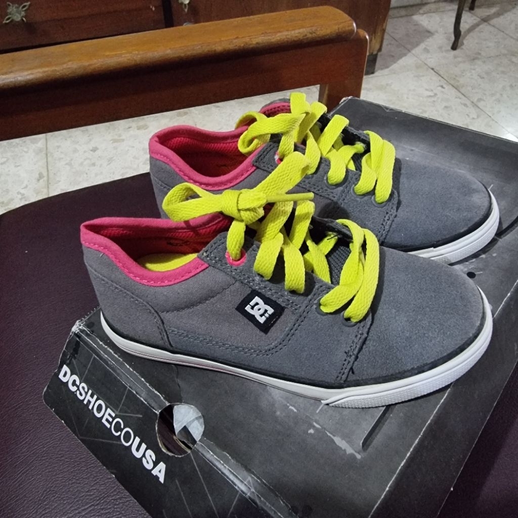 Sepatu Youth Bristol GYL Reject Original