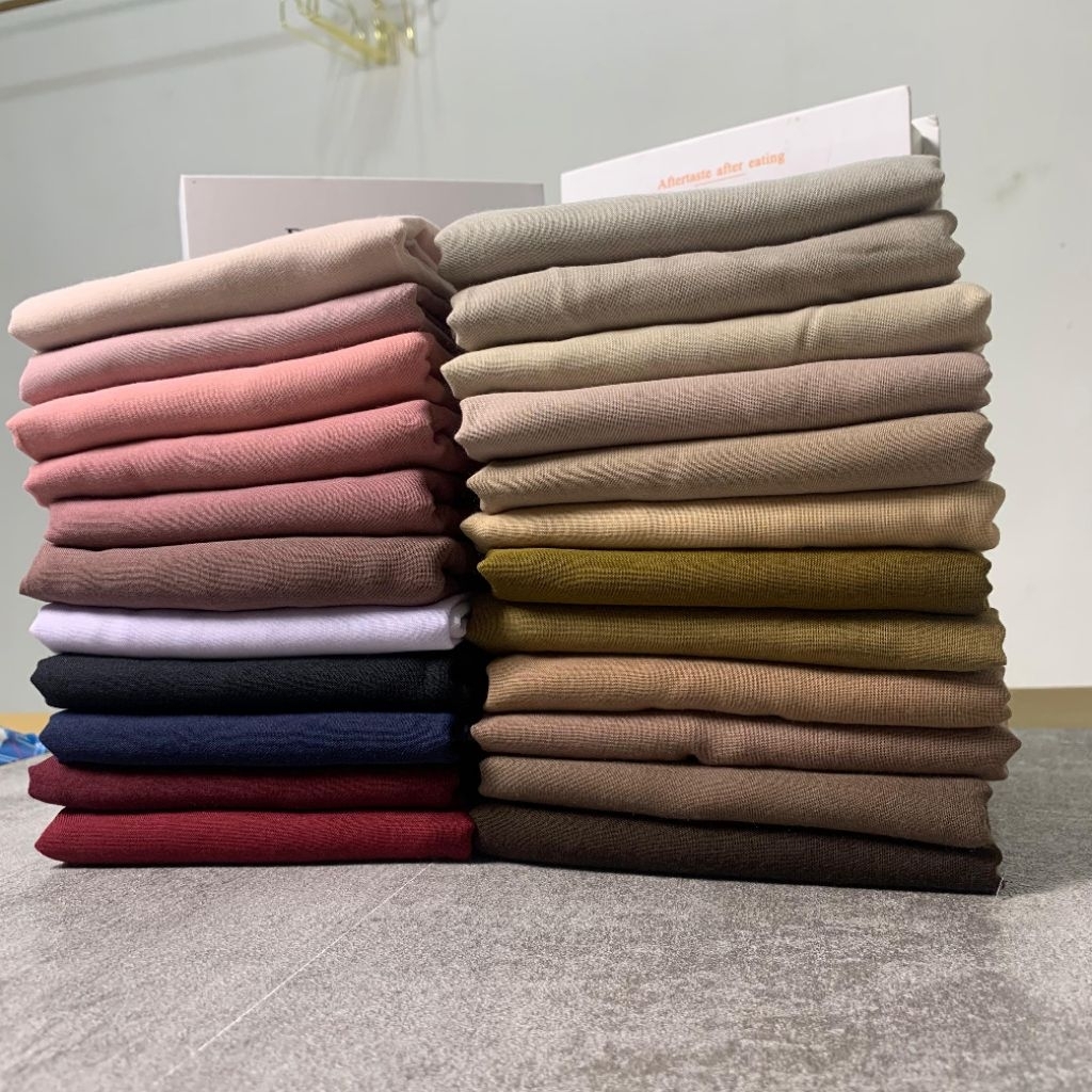 Hijab segi empat Paris Varisha/segi empat Paris jadul varisha