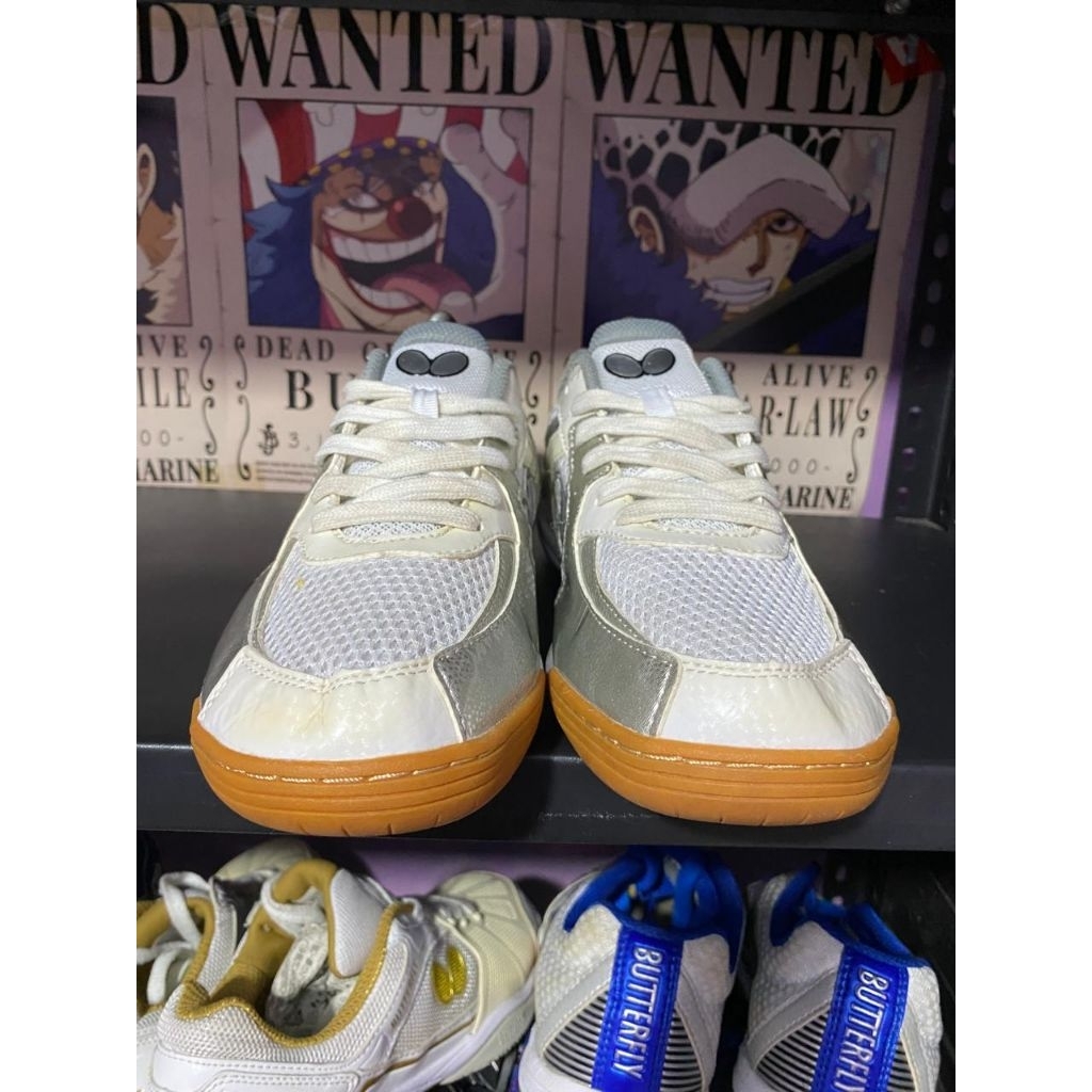 sepatu tenis meja/pingpong second