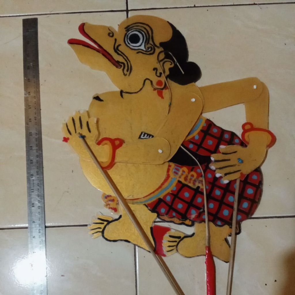 wayang togog