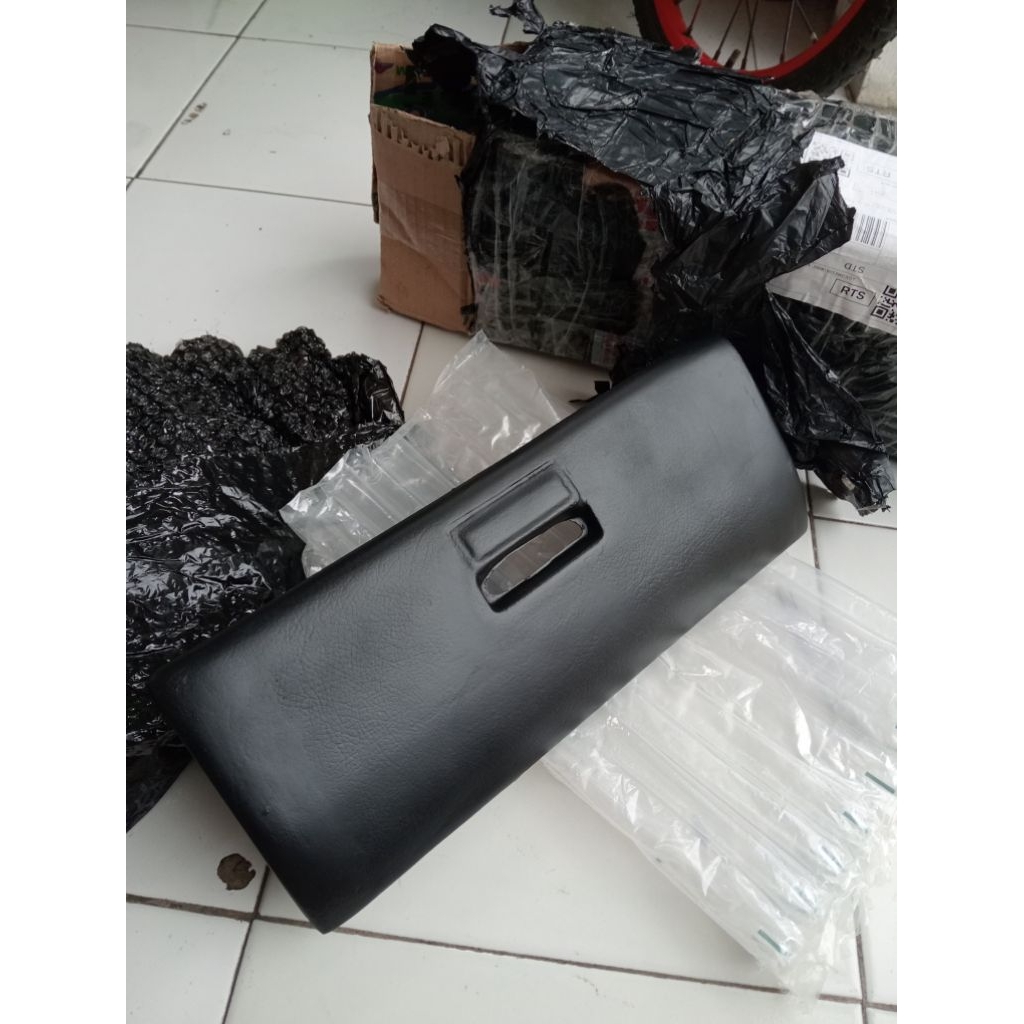 Tutup Laci Colt SS T120SS