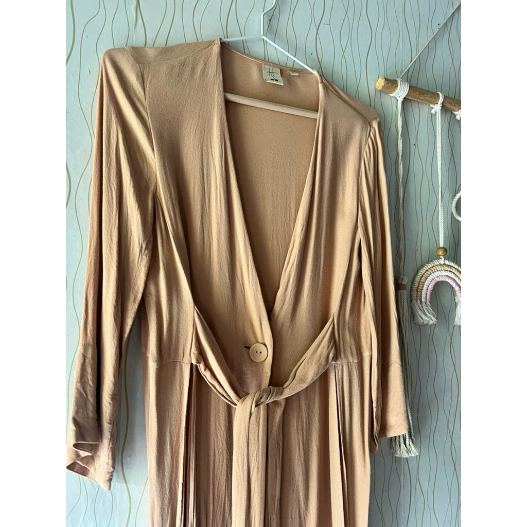 Preloved outer uniqlo x hana tajima