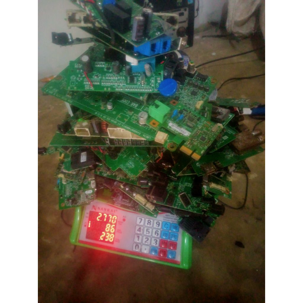 limbah elektronik sesuai nota