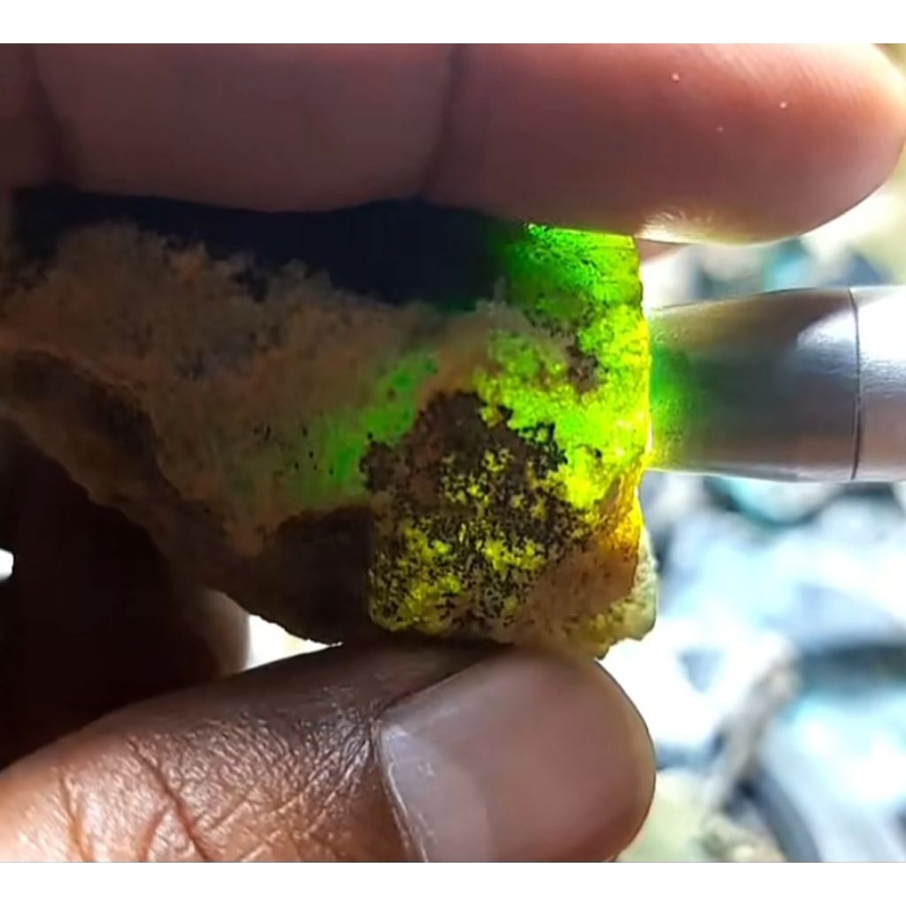 Bahan Batu Bacan Doko