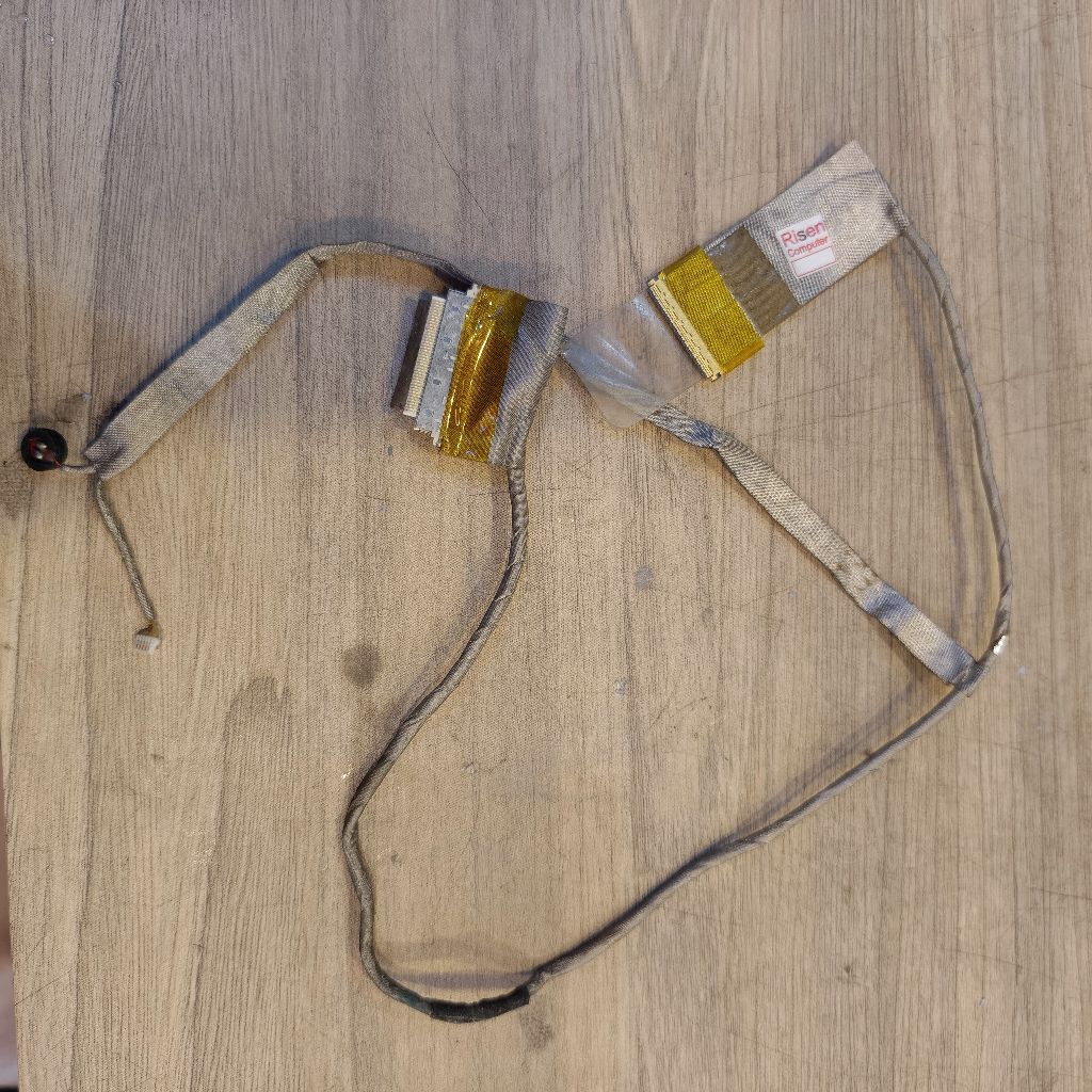 FLEXIBLE LCD ASUS K43SA A43s Fleksibel Led Kabel Laptop kondisi second masih bagus