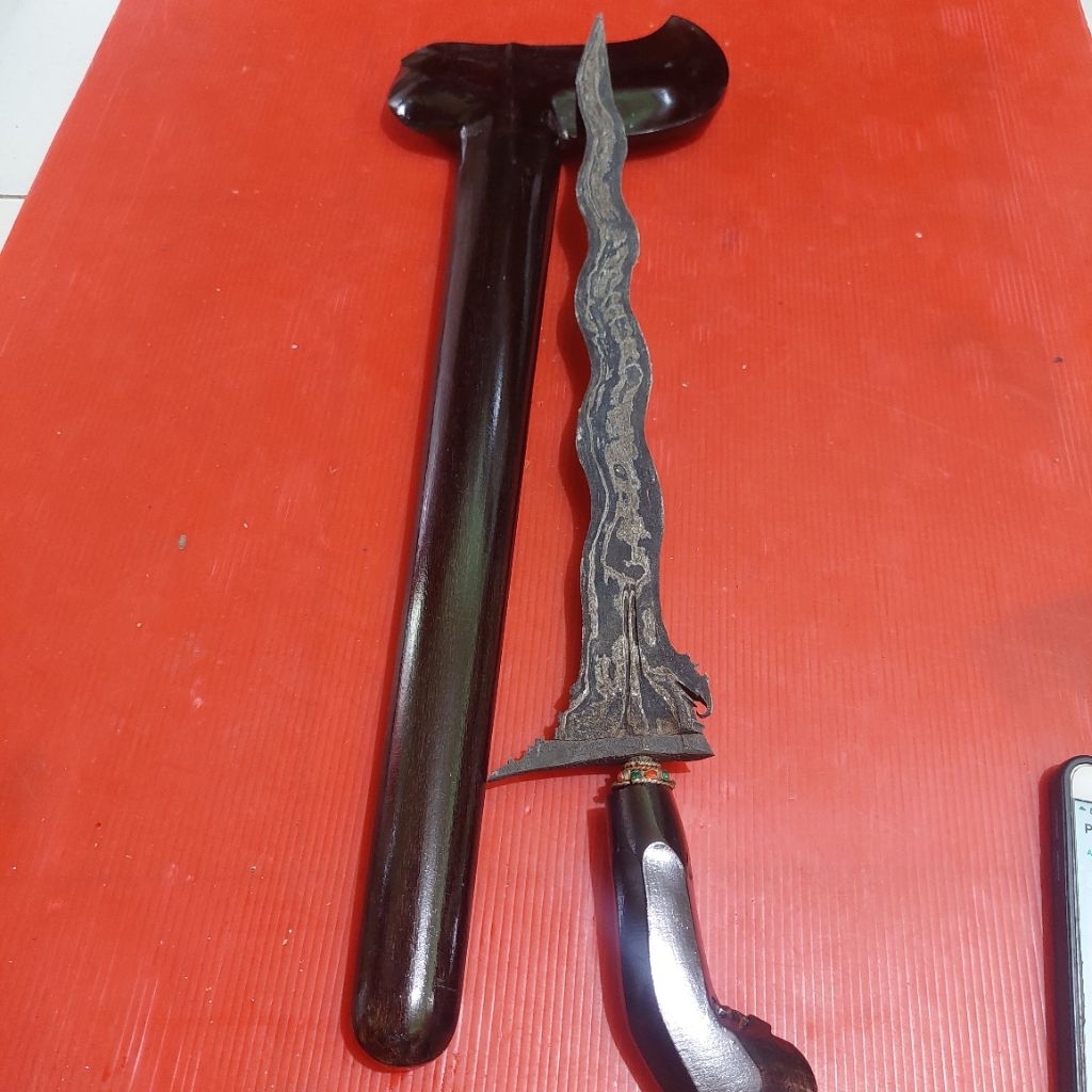 keris panimbal