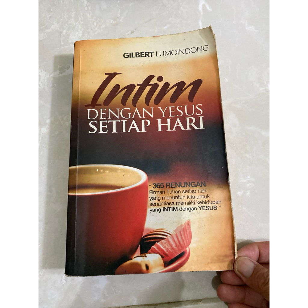 INTIM DENGAN YESUS SETIAP HARI