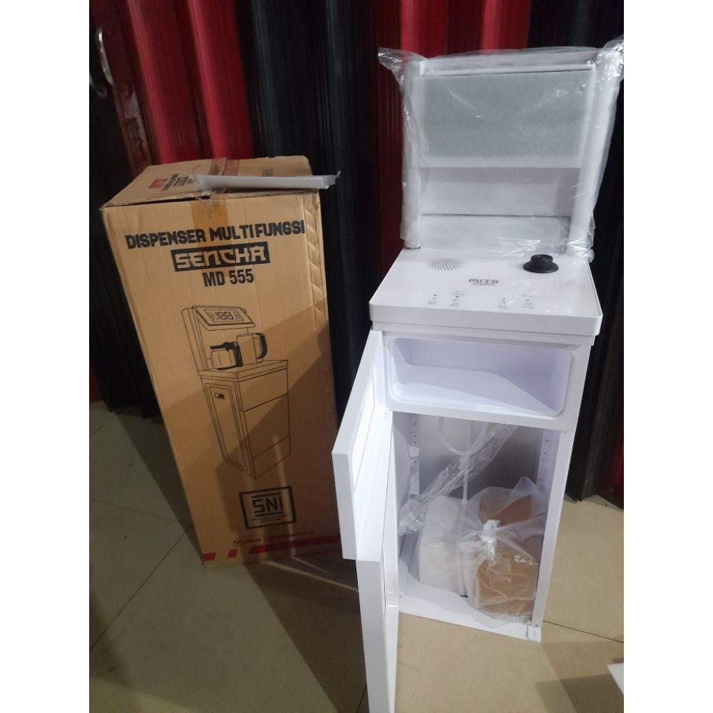 BATAM Dispenser galon bawah Md 555PutihDaya 550 wattTemperatur dingin <16'c
Panel layar sentuh
 4 pe