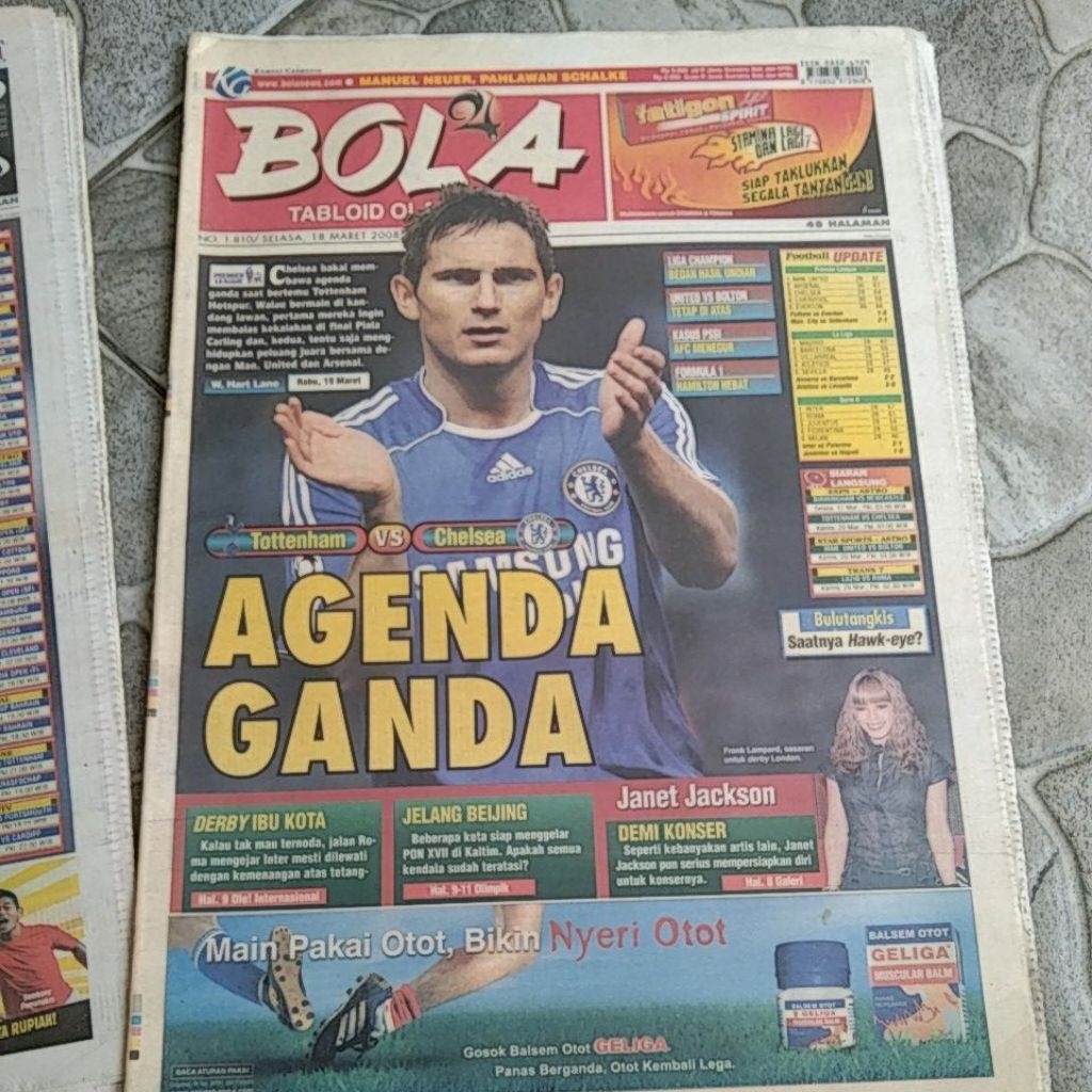 TABLOID BOLA