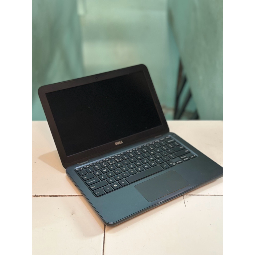 Laptop Dell A9 9420e Gen 7 Radeon R5