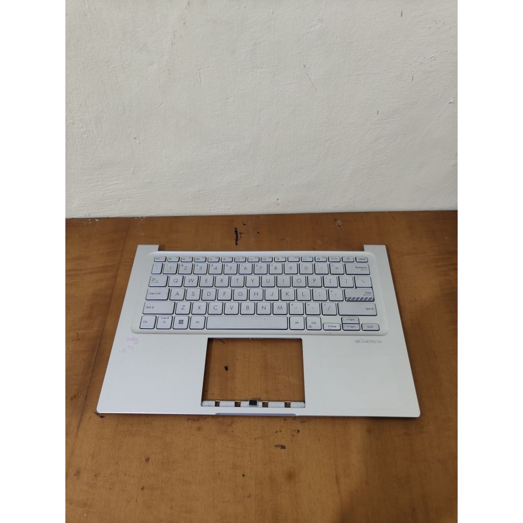 Casing Frame Keyboard Palmest Laptop Asus Vivobook 14 X1404  14 A1404V A1404VA 14 Pro M1402 M1403 X1