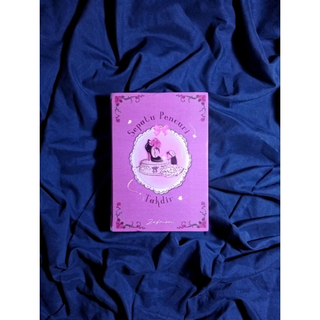 BACA DESKRIPSI // PRELOVED NOVEL SEPATU PENCURI TAKDIR BY ZEFMON