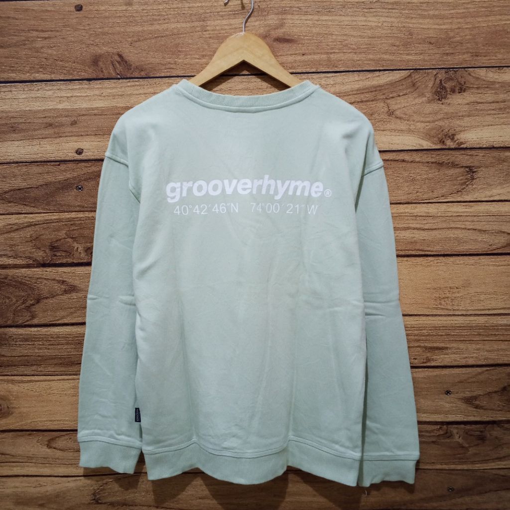 CREWNECK GROVERHYME