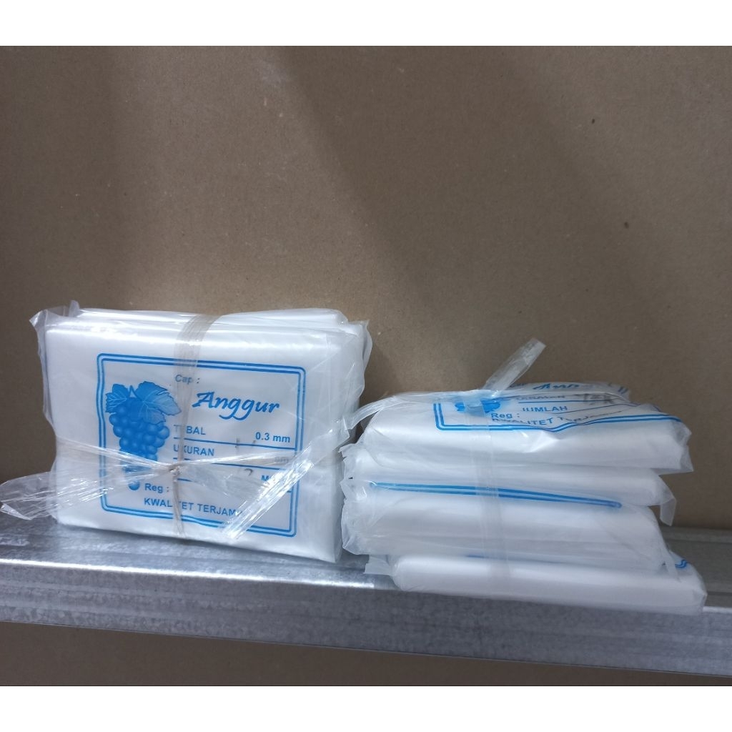 Plastik PE cap anggur uk 0.3x12x25 ( ½kg ) isi 5 pack