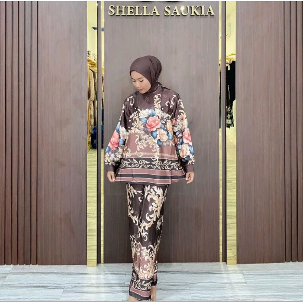 Setcel silk armani by shella saukia