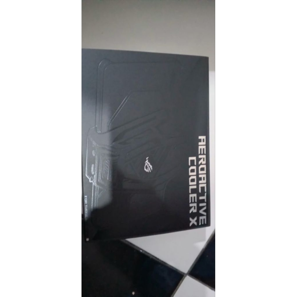 ROG Aero Active Cooler X