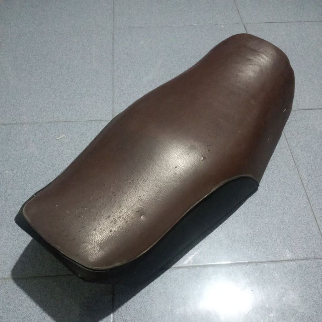 Jok motor Yamaha RX-King bekas copotan motor
