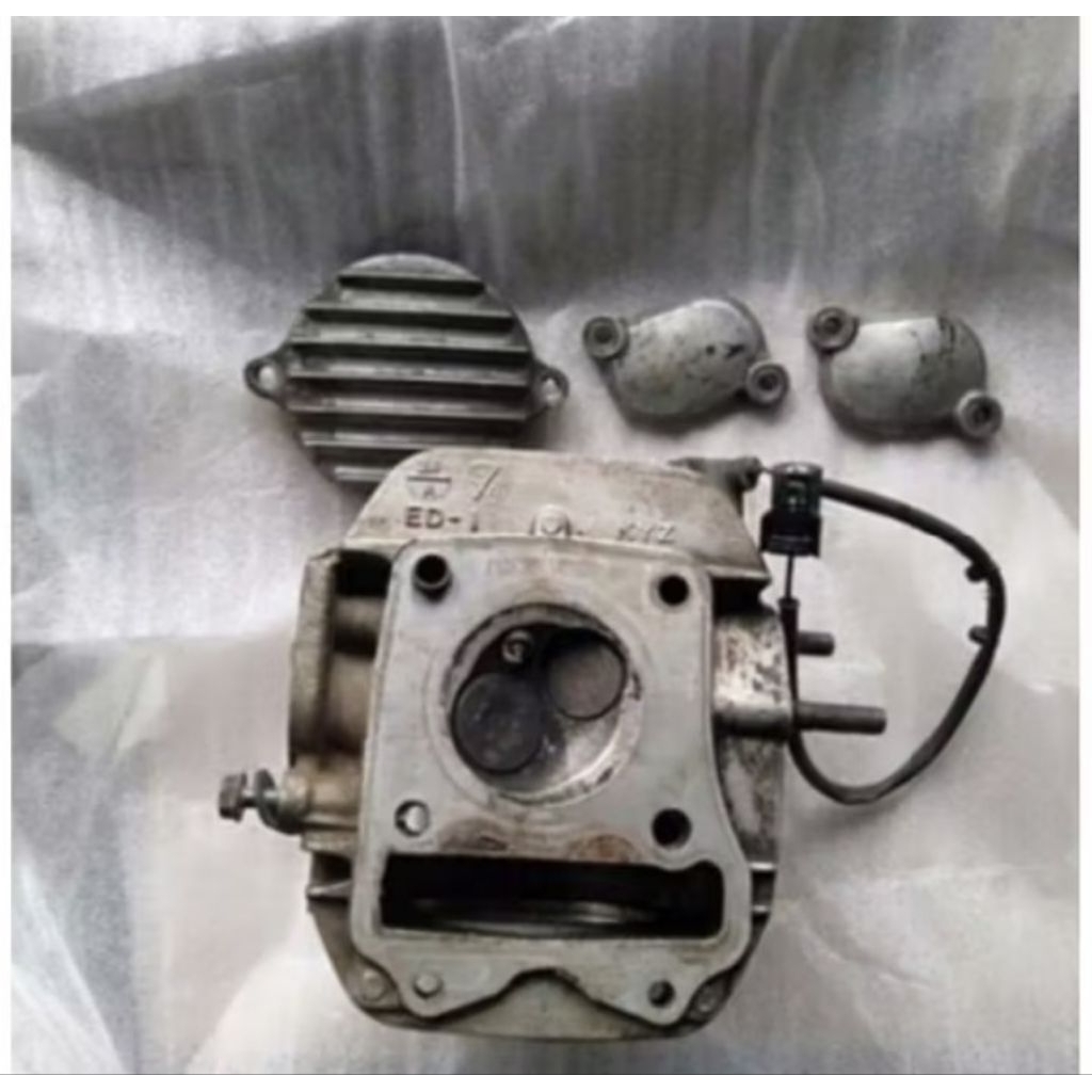 blok head silinder head full isi Honda Supra x 125 FI Helm in PNP Blade 125 FI original copotan