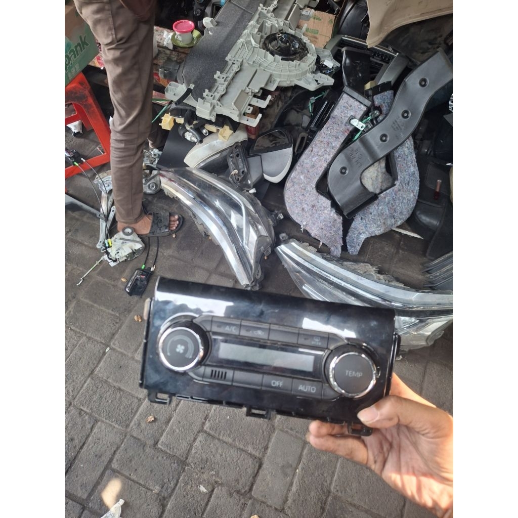 Tombol Ac Digital Avanza Veloz Q Original