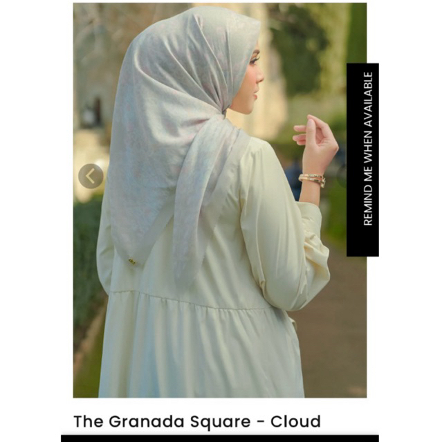 Buttonscarves The Granada Square- cloud XL Syari