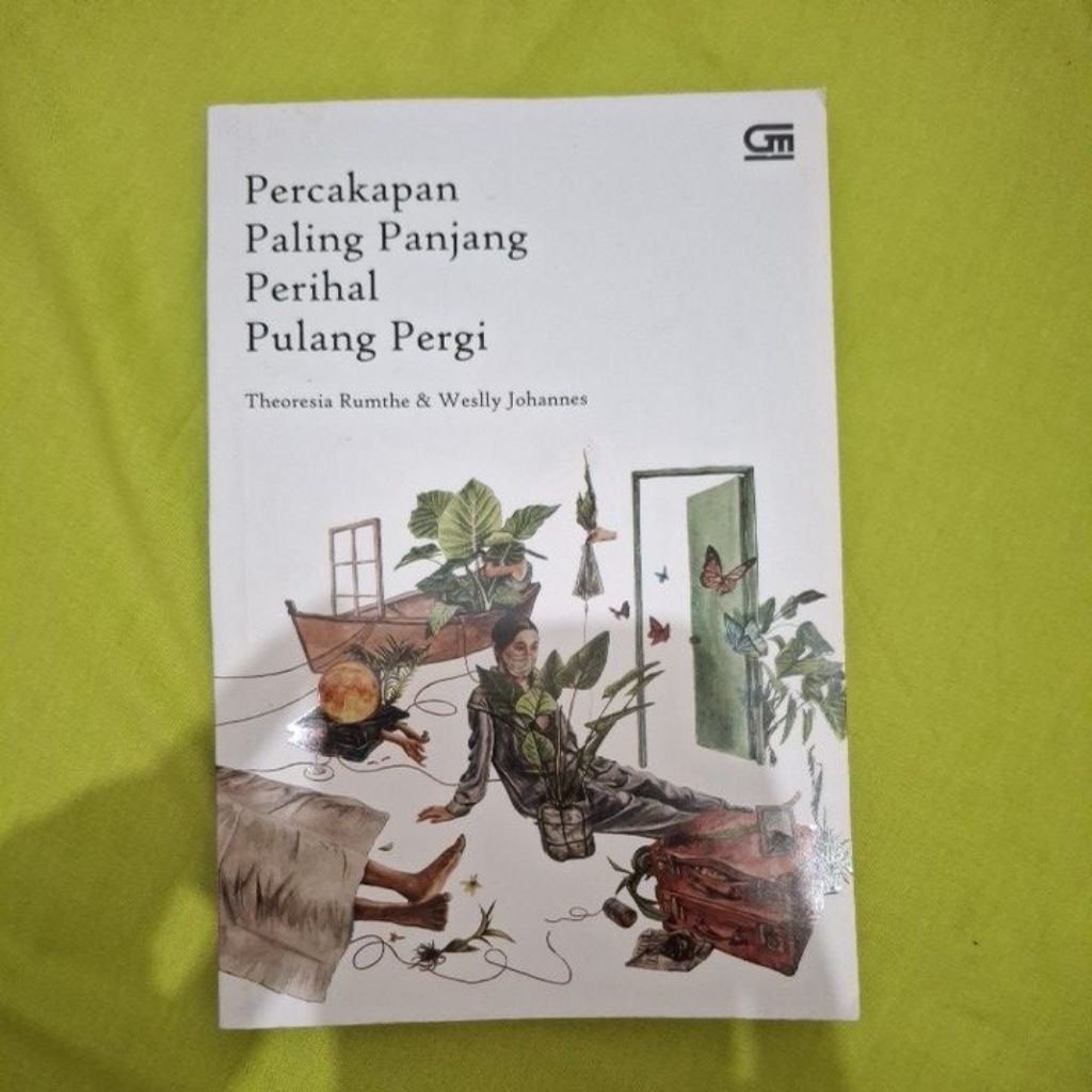 (preloved) Percakapan Paling Panjang Perihal Pulang Pergi (buku puisi)