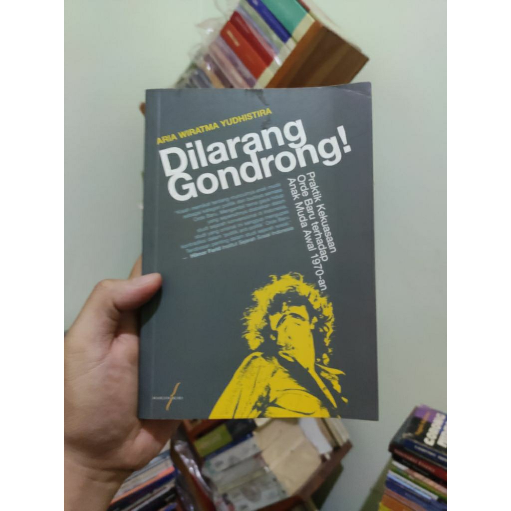 [PRELOVED ORI] Dilarang Gondrong Cetakan 1 - Aria Wiratma Yudhistira Buku Bekas