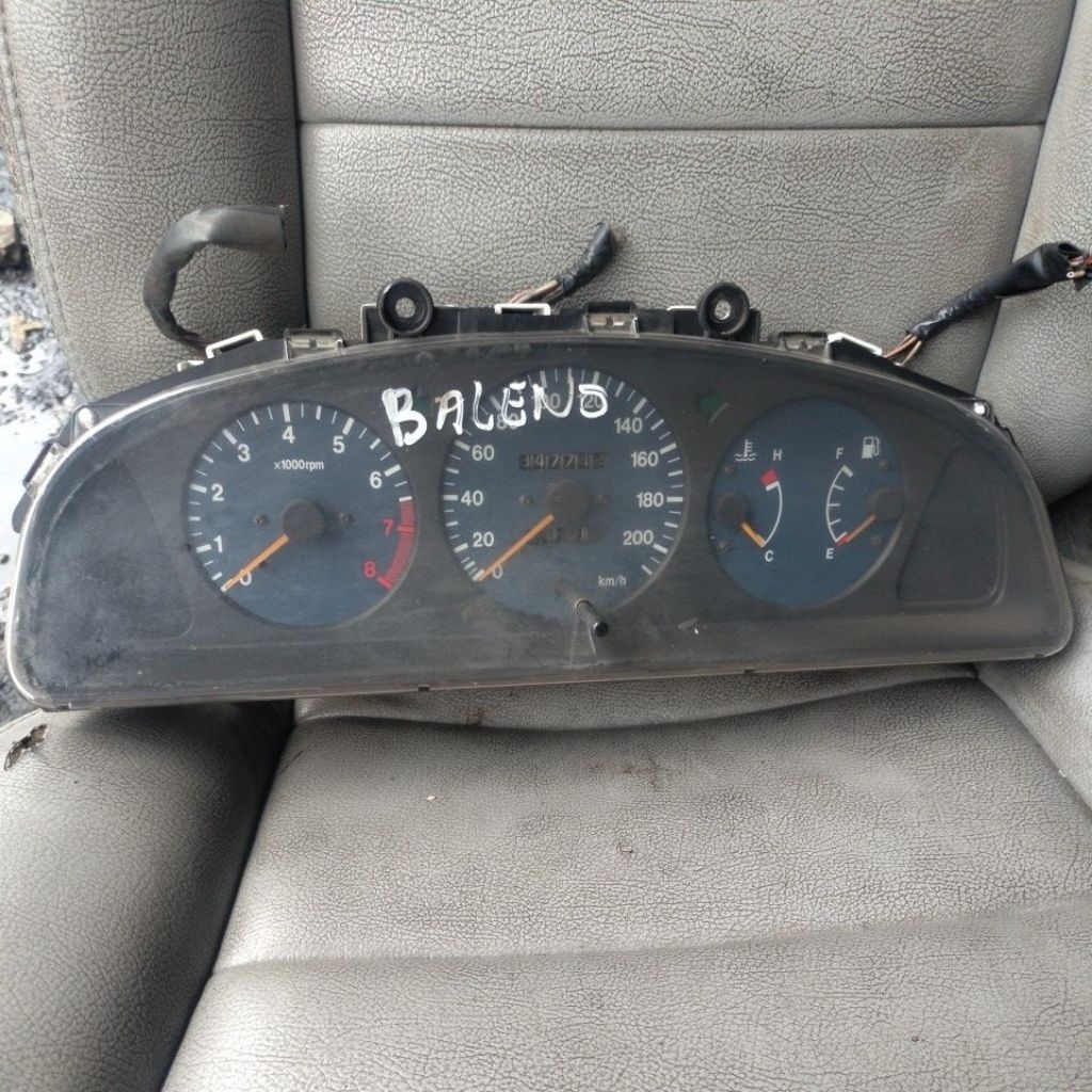 speedometer ORI suzuki baleno 2001