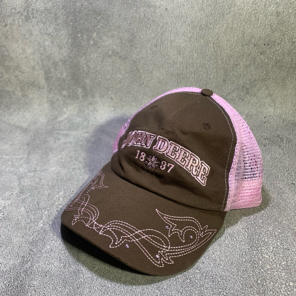VINTAGE TRUCKER CAP JOHN DEERE