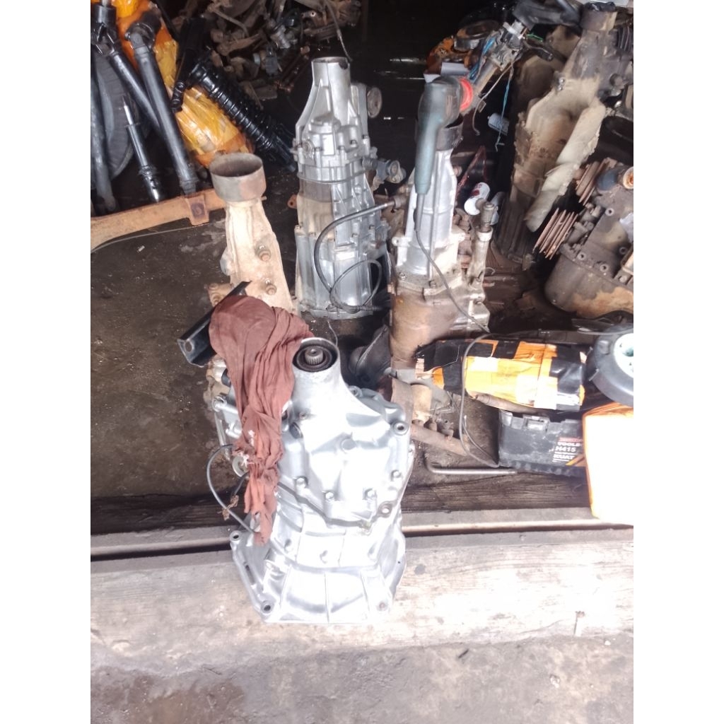 Tranmisi Perseneling Gear box Suzuki futura Mitsubishi T120ss