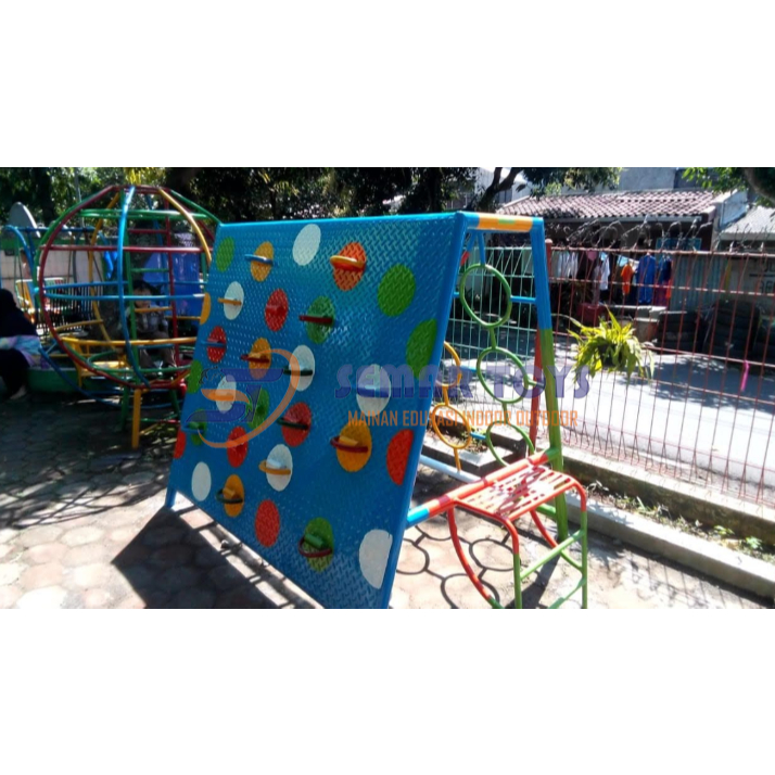 Mainan Outdoor Panjat Tali Nylon Panjat Tangga Outbond Anak Panjat Tangga Besi