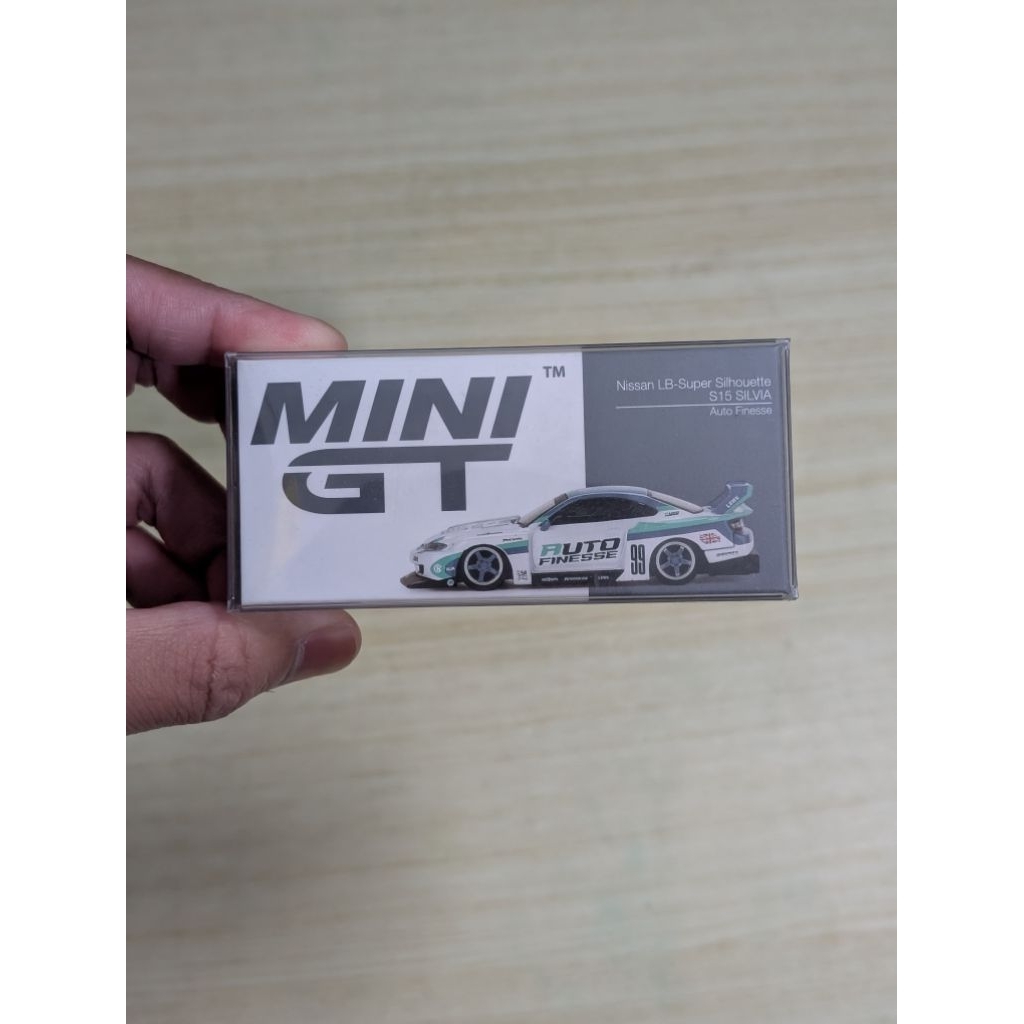 Mini GT Silvia S15 Auto Finesse