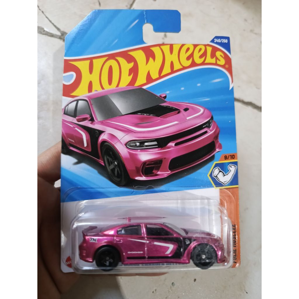 hot wheels Sth Dodge charger hellcat