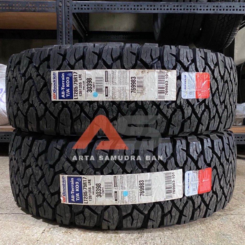Ban BFGoodrich A/T AT KO3 285 / 75 R 17 R17 RWL