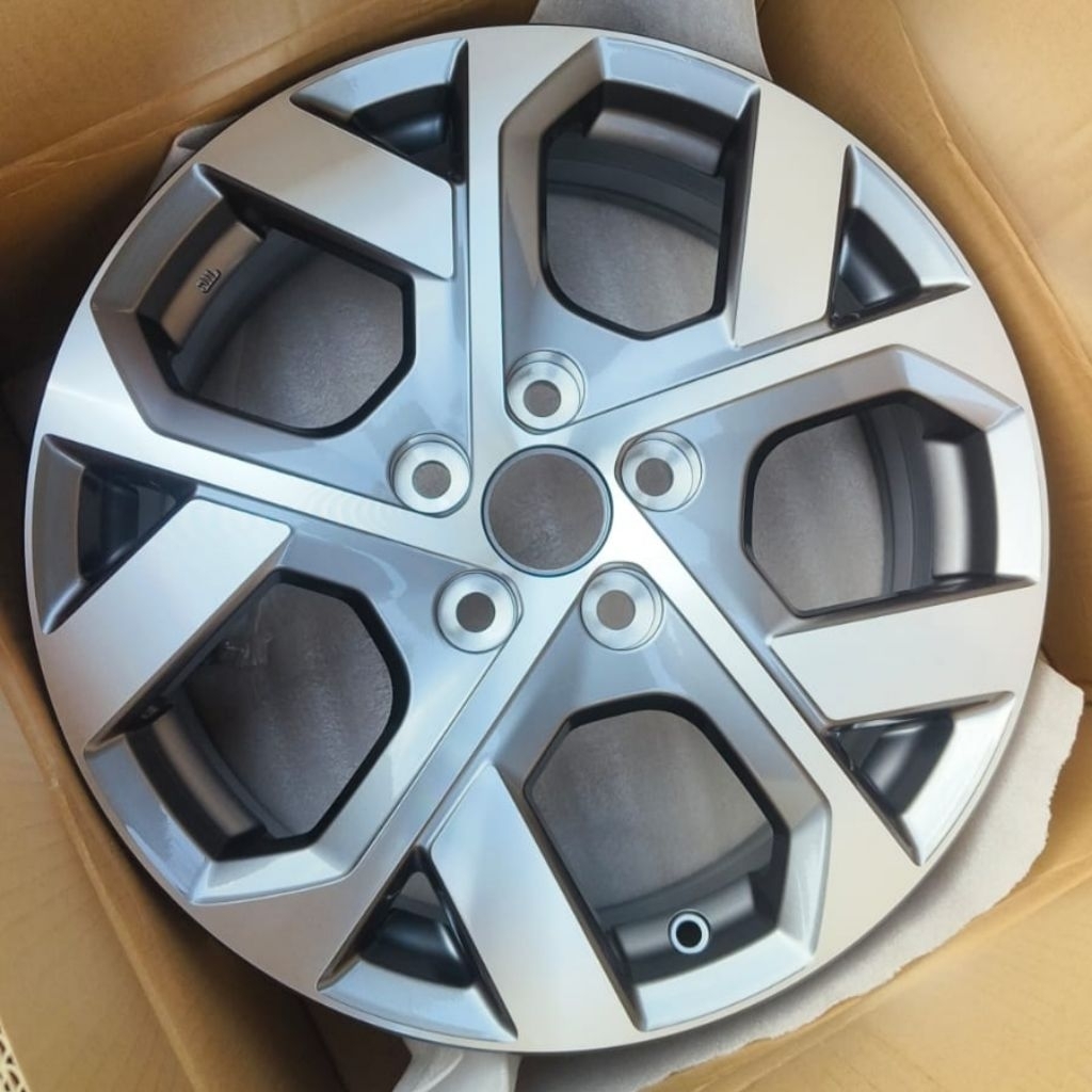 Velg xpander cross 2022-2024 R17 original. Satuan