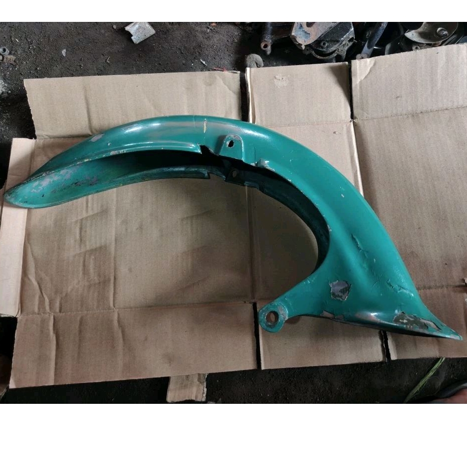 SLEBOR SPAKBOR DEPAN HONDA C70 PITUNG ORIGINAL LEPASAN