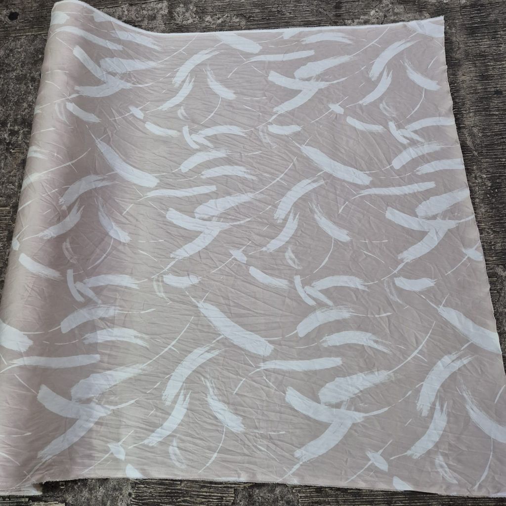 kain Armani silk motif || kain silk motif abstrak • harga tertera 0, 5m