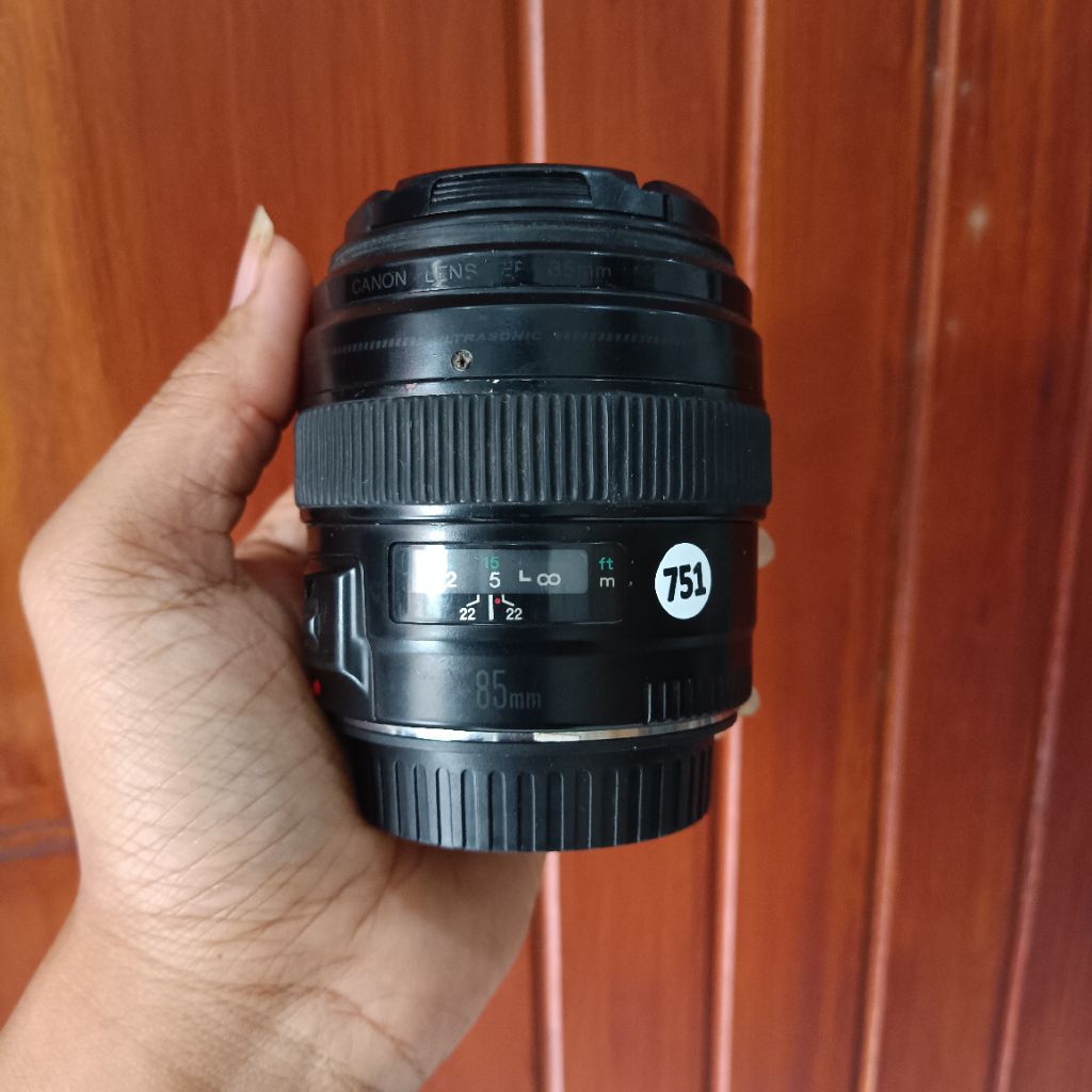 Lensa Canon 85mm f1.8 USM / fix canon 85mm