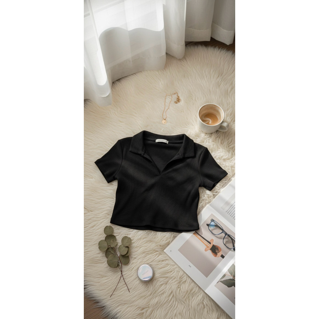 FIONA  CROP TOP  WANITA REMAJA V NECK LENGAN PENDEK RIB KNIT KAOS OUTFIT PREMIUM SEXY KOREAN STYLE