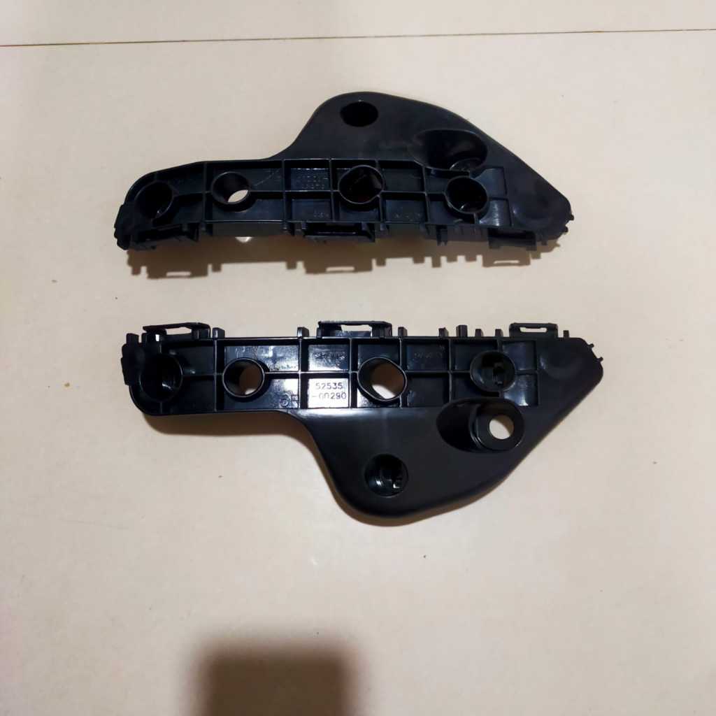 Bracket Breket Bumper Bemper Depan Toyota Yaris,Vios 2018-2024 Original