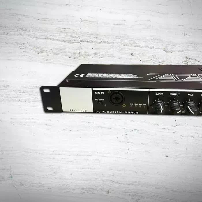efek vokal zoom RFX1100 / RFX 1100