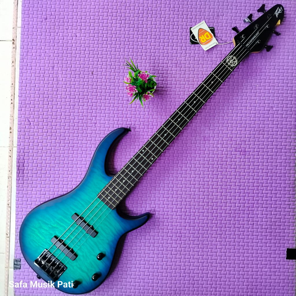 Peavey Millennium BXP 5-String Gitar Bass Elektrik dari baru tidak terpakai, Mulus, Spt Baru (Packin
