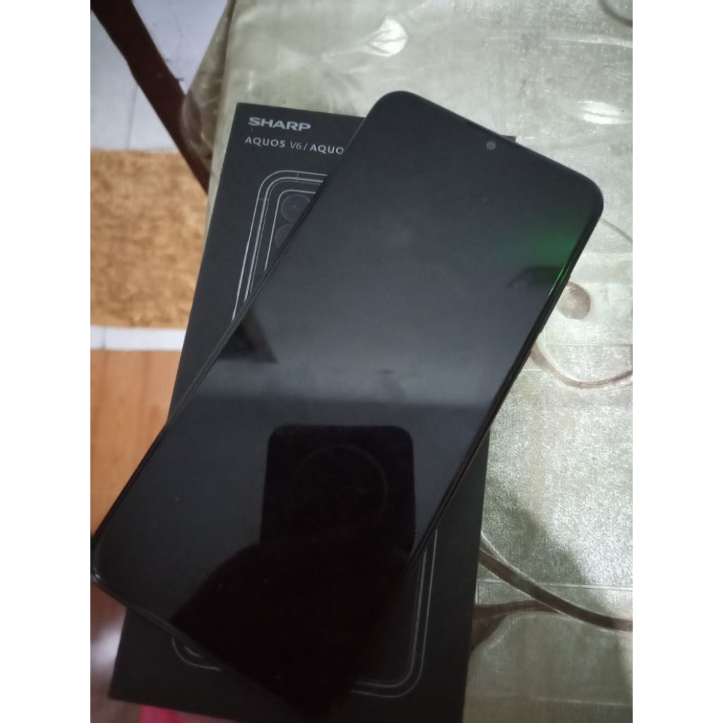 SHARP AQUOS V6 PLUS MINUS